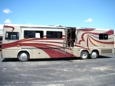 2000 FEATHERLITE VOGUE USED PARTS FOR SALE 45FT 1-SLIDE PARTING OUT