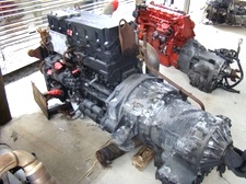 CUMMINS ISM 500 HP TURBO DIESEL ENGINE FOR SALE  /  YEAR 2002