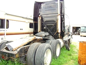 1999 VOLVO SEMI TRACTOR PARTS FOR SALE