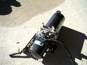 Used Dewald Hydraulic Pump p/n OK21500S 