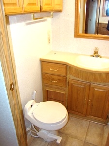 2002 WINNEBAGO ADVENTURE 35U CLASS A MOTORHOME FOR SALE