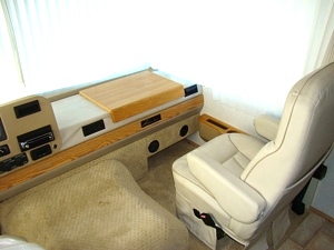 2002 WINNEBAGO ADVENTURE 35U CLASS A MOTORHOME FOR SALE