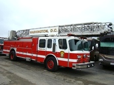 1999 E-ONE LADDER TRUCK / FIRE TRUCKS FOR SALE