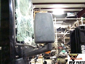 FLEETWOOD PARTS DEALER 2003 DISCOVERY - VISONE RV